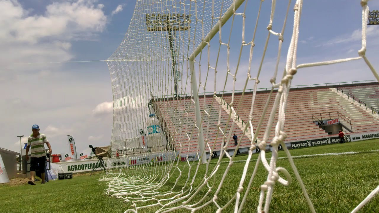red para porterías de fútbol en hexágonos