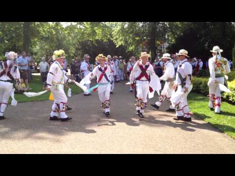 Winster Morris Dancers - 'Taddington'