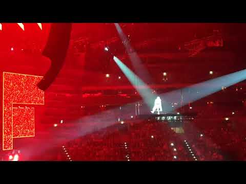 LEOŠ MAREŠ v O2 Aréně / Nejhorší věta