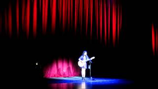 Katie Melua: I Cried for You (2013-02-16: Palais des Congrès, Paris, France)