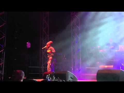 FYAH T backed by NEXT GENERATION FAMILY - HD - Another day/ Don't trust them LIVE 2012