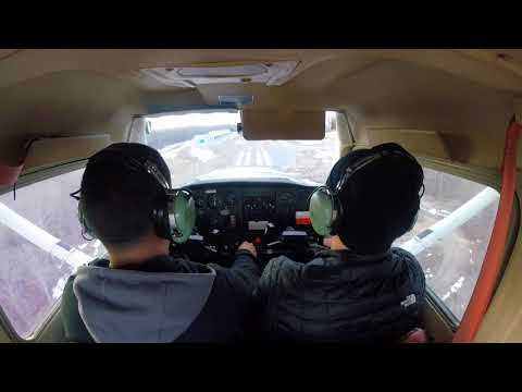 Landing Cessna 152 at 7 hours logged