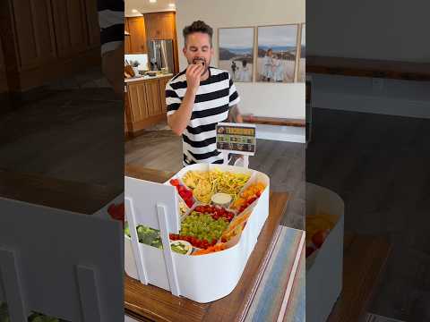 I’ve seen these snack stadiums all over social media, so I had to give it a try! #snackstadium