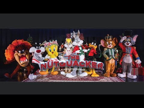Nutquacker Winter Spectacular Show ❄️🎁🎄| Delyn Delyn