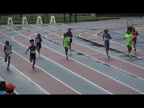 Girls 200m Dash 11-12 Year Old Heat 5 - 44th Annual Northwest Track and Field Classic 2019