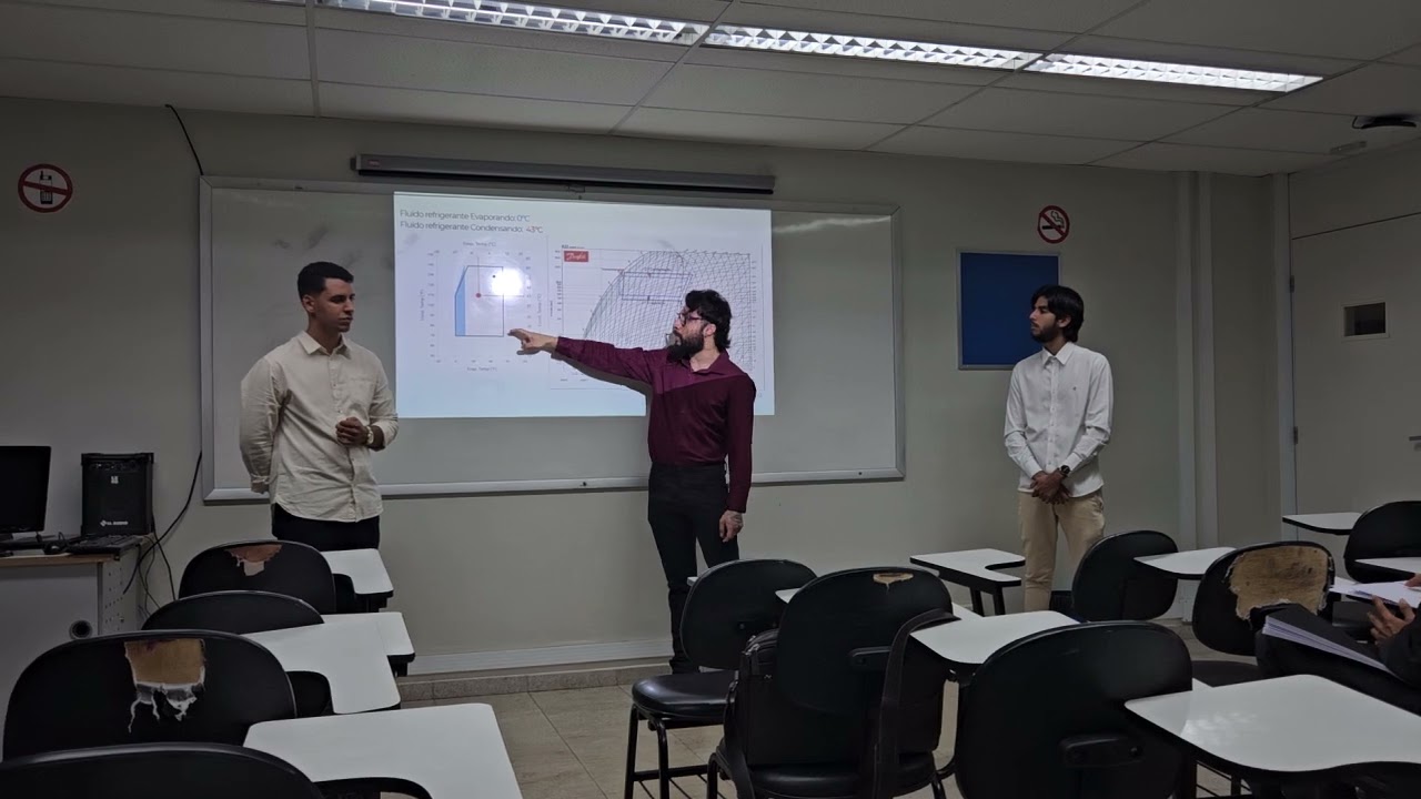 Apresentação de trabalho de conclusão de curso para o curso de engenharia mecânica