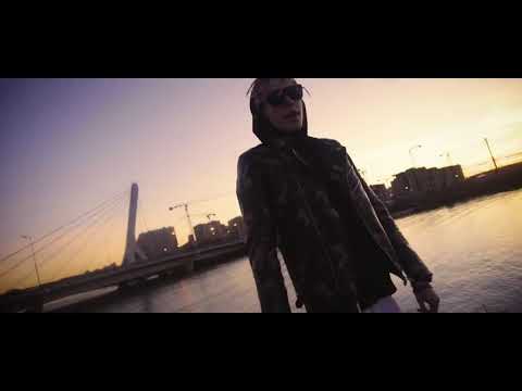 Yung Pretty - Игрок