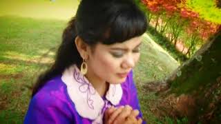 Download lagu HANYA TUHAN YANG DAPAT MENGAMPUNI - PUTRI SILITONGA ( LAGU ROHANI ) mp3