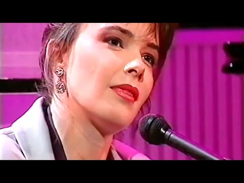 Beverley Craven - Promise Me (Live at the Royal Variety Show - 1991)