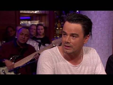 Primeur: Dinand Woesthoff gaat solo - RTL LATE NIGHT