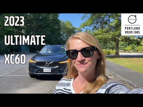 2023 Volvo XC60 B5 Ultimate Bright Theme in Denim Blue Metallic