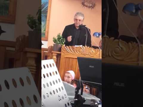 Prezentarea candidatilor de botez