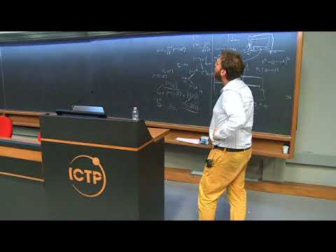 Universal short-time dynamics: functional renormalization group for a quench