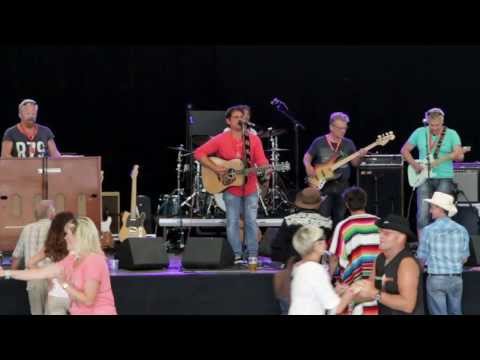 Mike and the Strangers - son of a vagabond - Seljord 2013