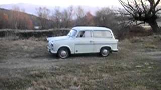 preview picture of video 'Pirdop Bulgaria Trabant 600'