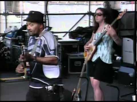 Blues Festival 2010 - Super Chikan & The Fighting Cocks - Song 1