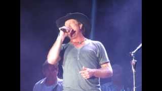 Tracy Lawrence - If I Don&#39;t Make It Back (Denton, MD, 8/25/13)