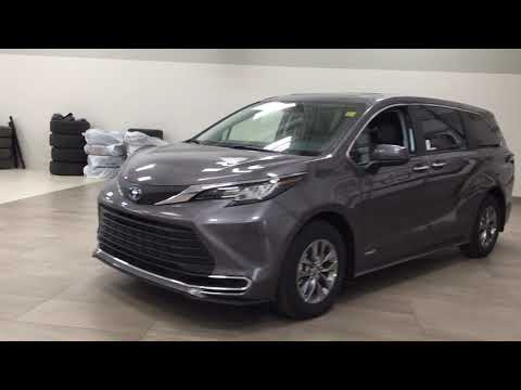 2021 Toyota Sienna Hybrid XLE Review