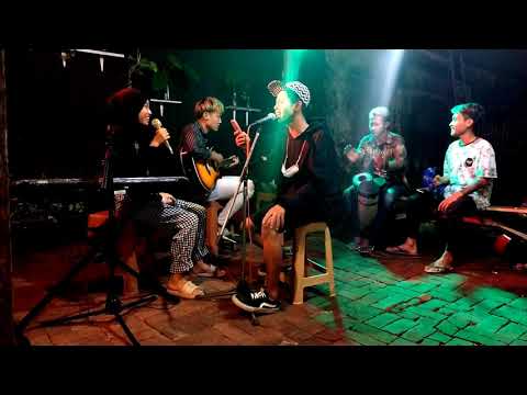 iyus VanSKA ft Gista layang kangen (live ZIG ZAG CAFE)