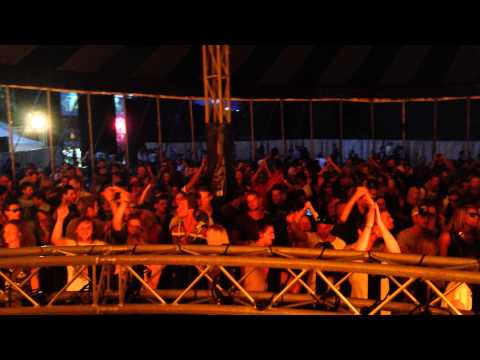 Maxim Lany at Laundry Day 2013