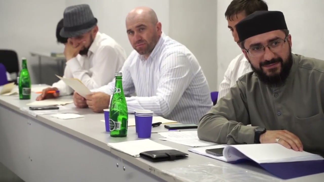 Имам Гази-Кумуха защитил дипломную работу