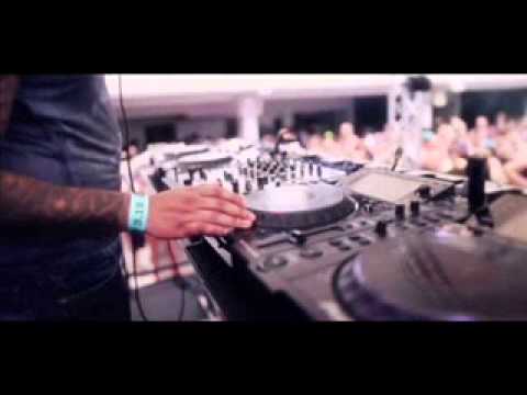 Bingo Players Vs Sandro Silva & Quintino Ft. Sidney Samson - Epic Rattle Move (RobTod MashUp)