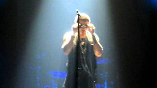 Lenny Kravitz - Fields of Joy and Stand by my woman, Ahoy Rotterdam oct 17 2011