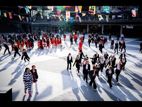 Dansens dag 2022 "Every Body Tells a Story- en visklek".