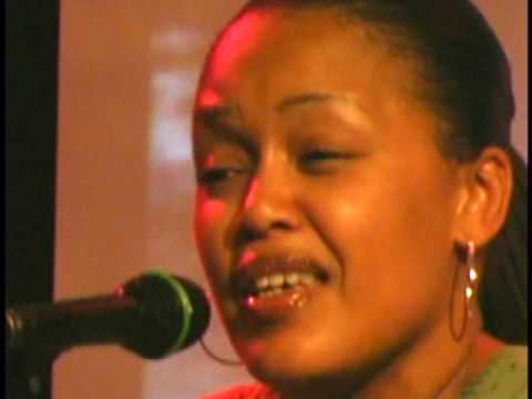 Follow Me - Live.mpg