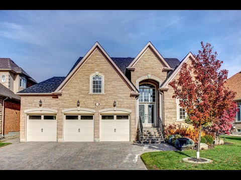 126 Cooks Mill Crescent, Maple Lilit Homes