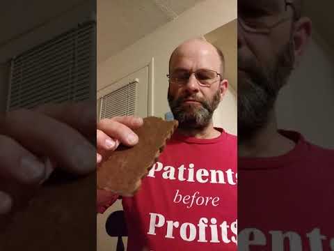 Cadbury Dairy Milk Bubbly Mint Chocolate Bar Review