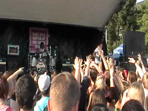 Madina Lake :: Never Take Us Alive (Warped Tour '11)