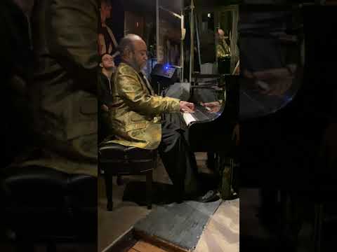 Tahira Clayton, Johnny O'Neal, Jonathan Michel, Joan Casares @ Smalls (11-4-2022)