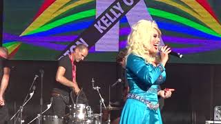 Kelly O'Brien as Dolly Parton Live @Pride Amsterdam 2018