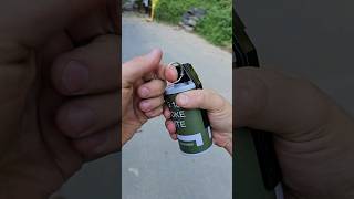 Download lagu This is a SMOKE GRENADE! mp3 Download lagu This is a SMOKE GRENADE! mp3