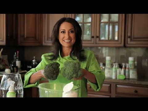, title : 'How to Clean Broccoli in a Colander : Clean Eating'