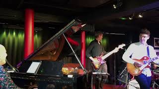 &quot;Suzie (Dramas)&quot; - Jeremy Sassoon live at PizzaExpress Live Soho