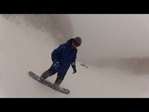 SNOWBOARD IN JAPAN!!