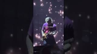 Download lagu Synyster Gates senarnya putus pas solo gitar lagu nobody #synystergates #avengedsevenfold #shorts mp3