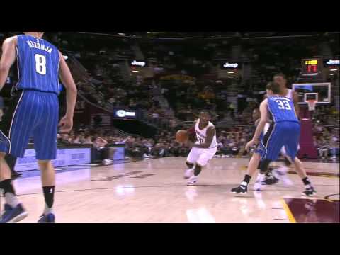Kay Felder Attacks the Rim   Magic vs Cavaliers   October 5, 2016   2016 17 NBA Preseason