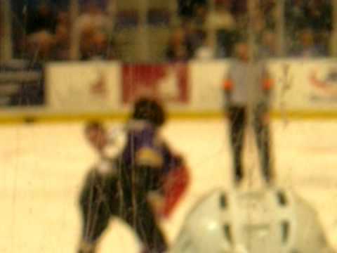 Kevin Westgarth vs Brandon Sugden