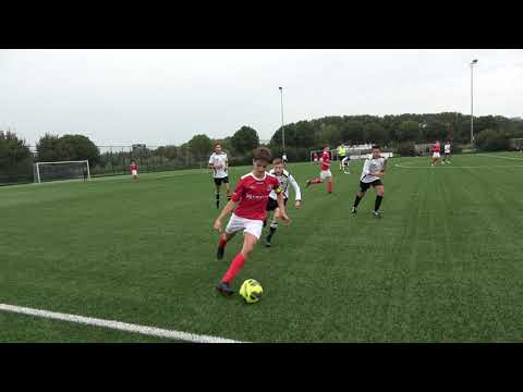 Tweede helft JSV Nieuwegein JO16-1 - vv DOVO JO16-1