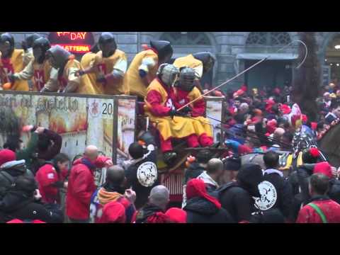 Battaglia arance carro da getto Gli Scudieri del Castello - Carnevale Ivrea 2016