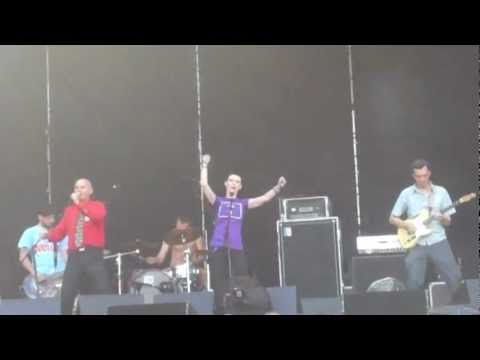 Starzy Sida - Lubie Laski z Małymi Cyckami  Jarocin Festiwal 2012