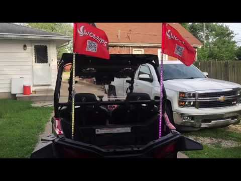Dual 4ft LED Whips from WOWHIPS