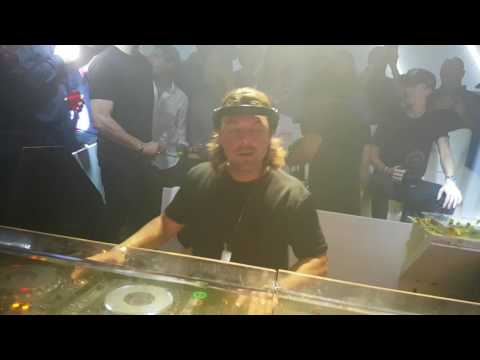 Axwell - Dream Bigger  (Live Port Du Soleil)