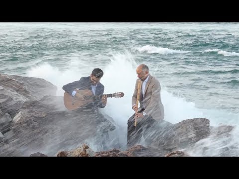 Klip çekiminde sırılsıklam olduk :) We got soaked during video recording