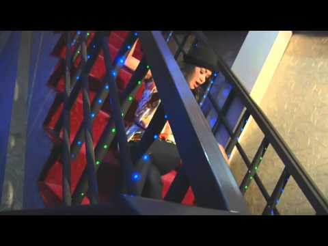 Tika BAM  KENA RASANYA  LUCUUUU Banggeeet...