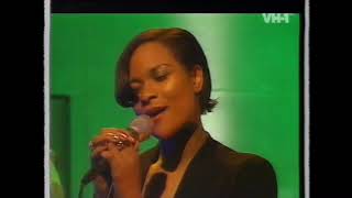 Gabrielle - Give me a Little More Time (Live Acoustic)