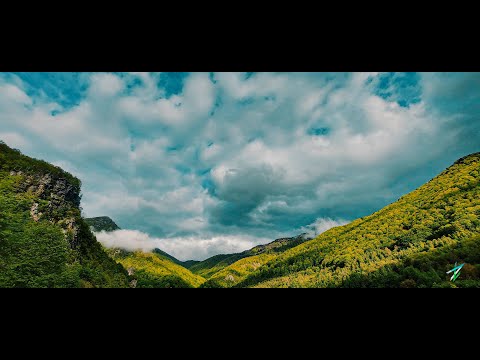 Weekend Travel - Râu de Mori (România)